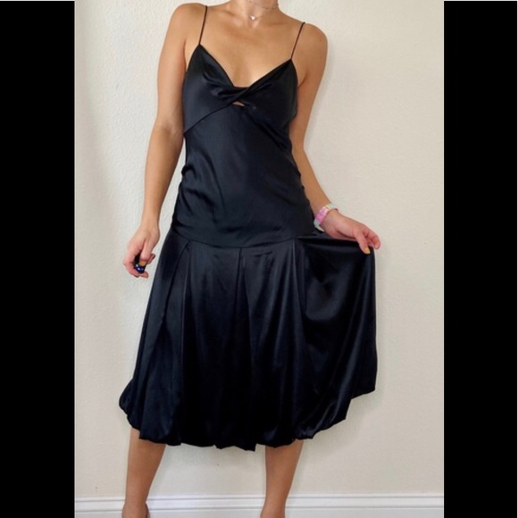 Diane Von Furstenberg Dresses & Skirts - Diane von Furstenberg Black Slip On Cocktail Dress